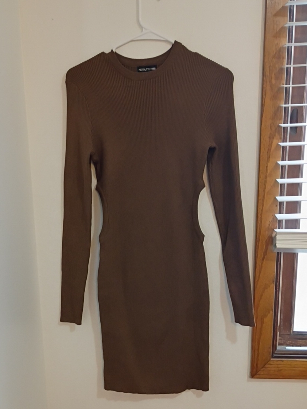 PrettyLittleThing BrownRibbed Long Sleeve Knit Dress